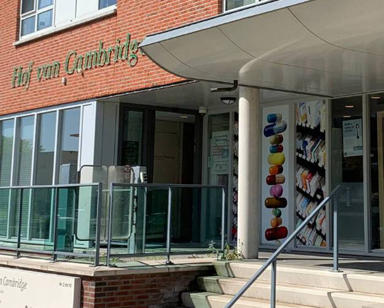 Hof van Cambridge locatie